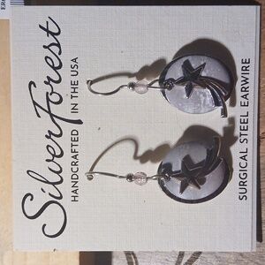 18K on Surgical Steel Silver & White Opal Accent Shooting Star 💫